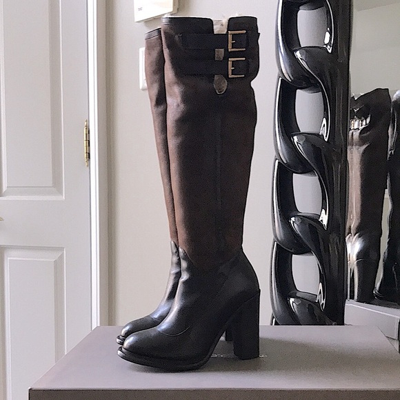 UGG Collection BOOTS - Picture 2 of 7